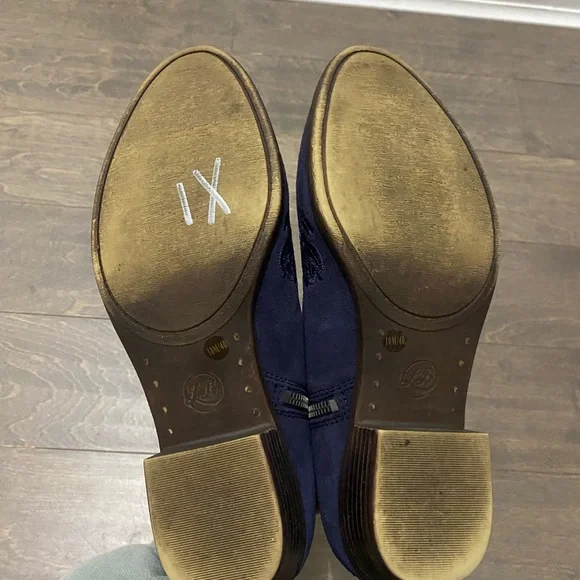 Lucky Brand Navy Blue Embroidered Basal Ankle Boots - Picture 9 of 12